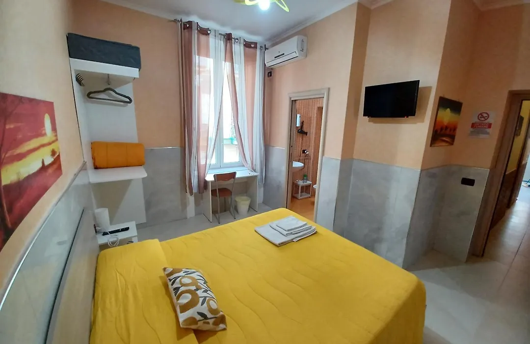 B&B Quattro Palazzi Napoli Centro-1